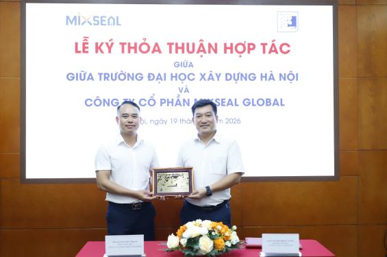 Ngày trở về đầy ý nghĩa của Cựu sinh viên K53: Mixseal Global ký kết hợp tác chiến lược cùng HUCE