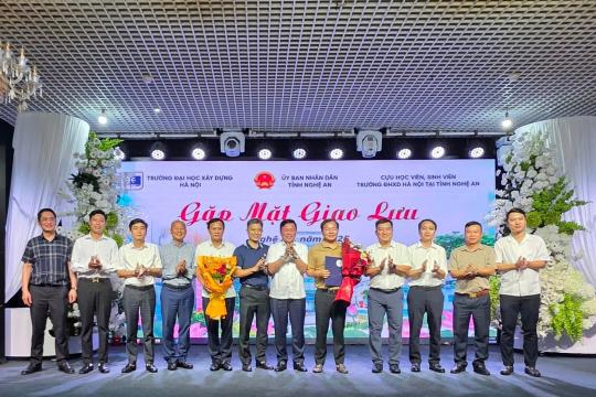 TRƯỜNG ĐẠI HỌC XÂY DỰNG HÀ NỘI GẶP MẶT CỰU HỌC VIÊN, SINH VIÊN TẠI TỈNH NGHỆ AN